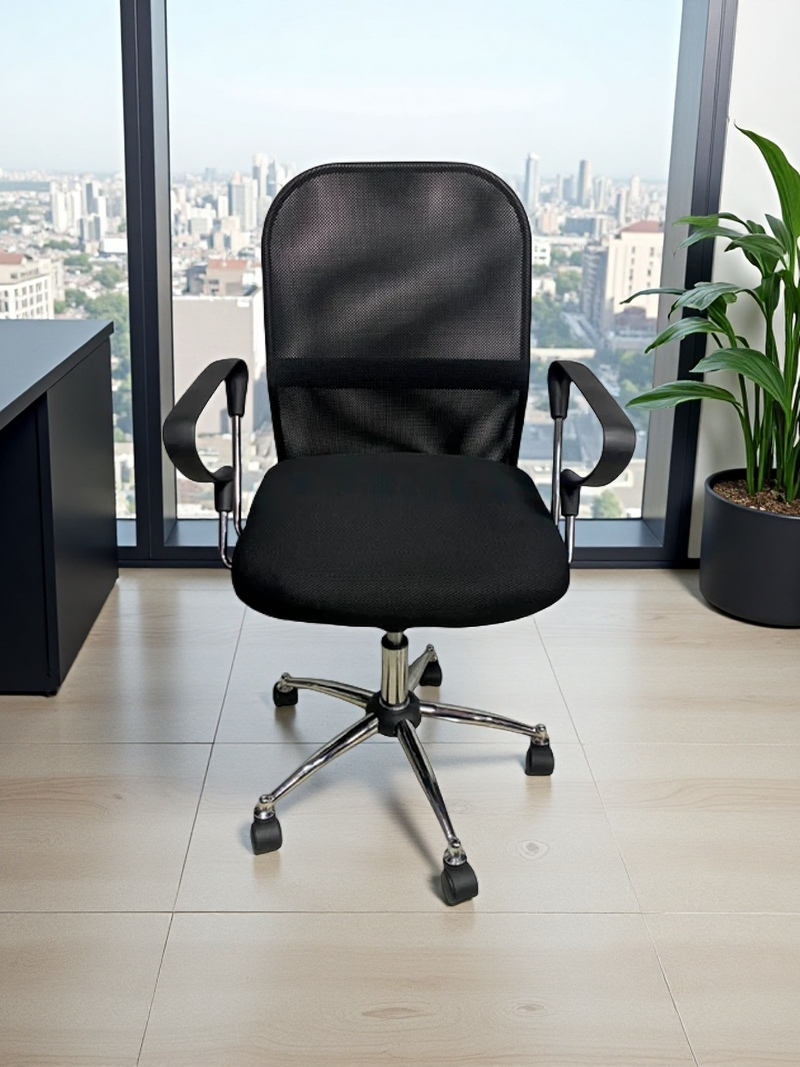 Silla Lia - Diseño Moderno con Brazos Fijos